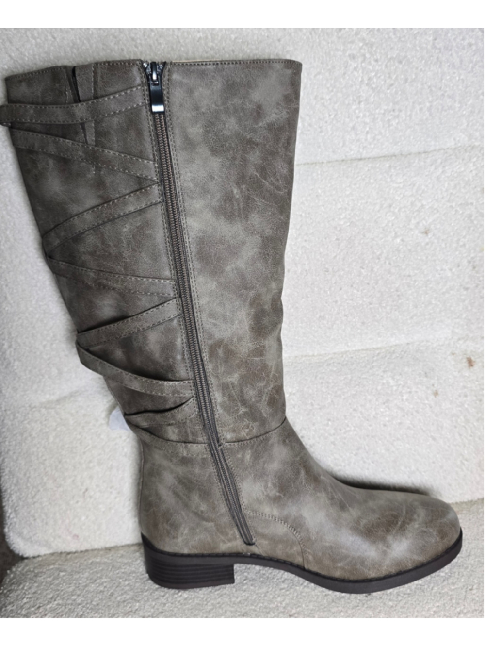 Women's Unbranded Grey Knee-High Boots Size 9